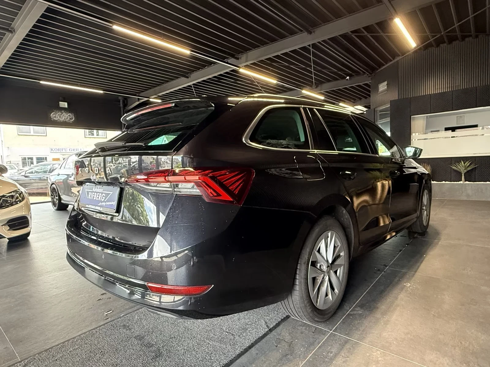 Skoda Octavia 2.0TDI ������� | Mobile.bg � ����������� 5