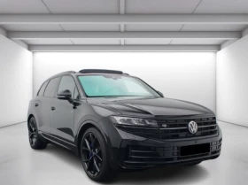 VW Touareg 3.0 TSIe 4Motion = R-Line = e-Sound Гаранция, снимка 1