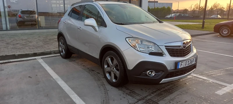 Opel Mokka 1.6, снимка 2 - Автомобили и джипове - 48421746