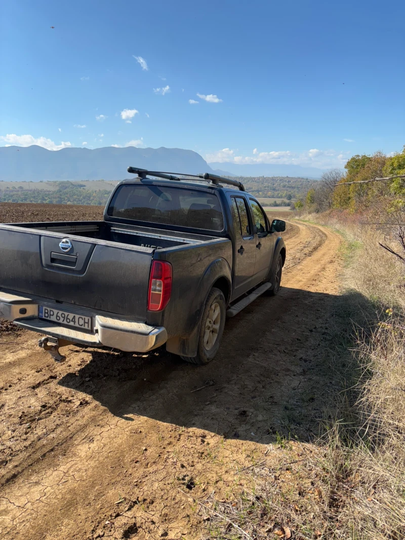 Nissan Navara, снимка 3 - Автомобили и джипове - 52569088