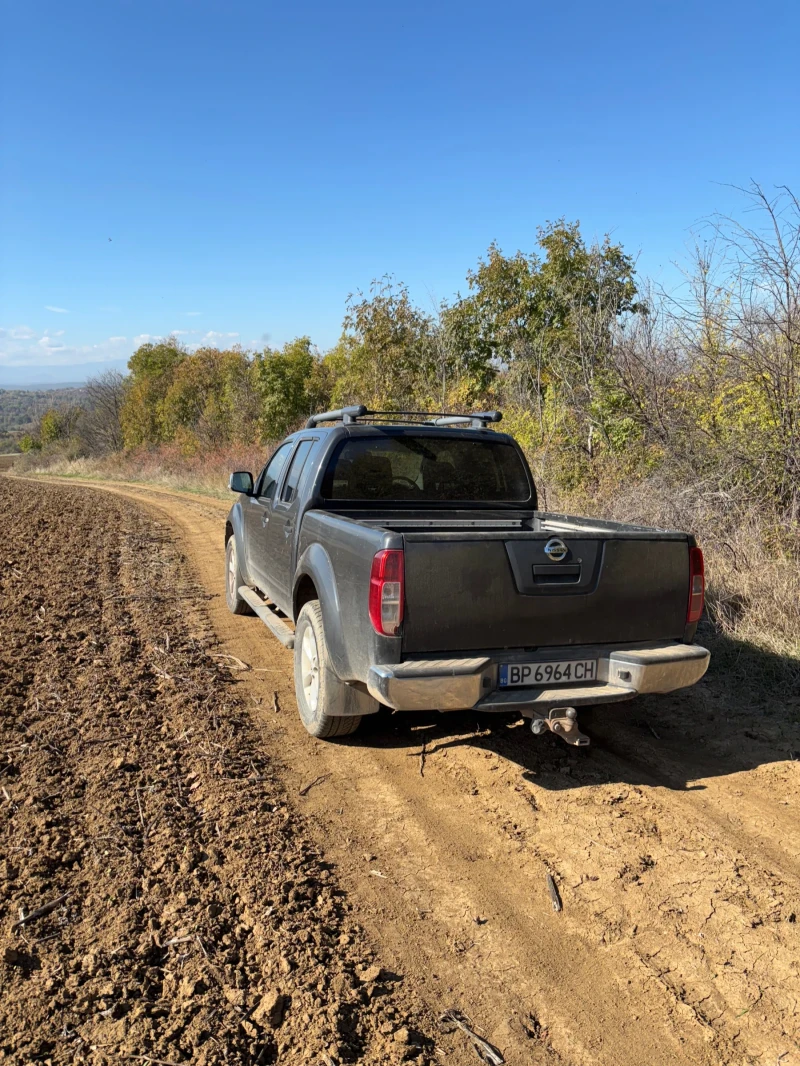 Nissan Navara, снимка 4 - Автомобили и джипове - 52569088