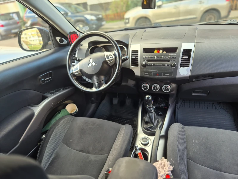 Mitsubishi Outlander, снимка 4 - Автомобили и джипове - 53300440