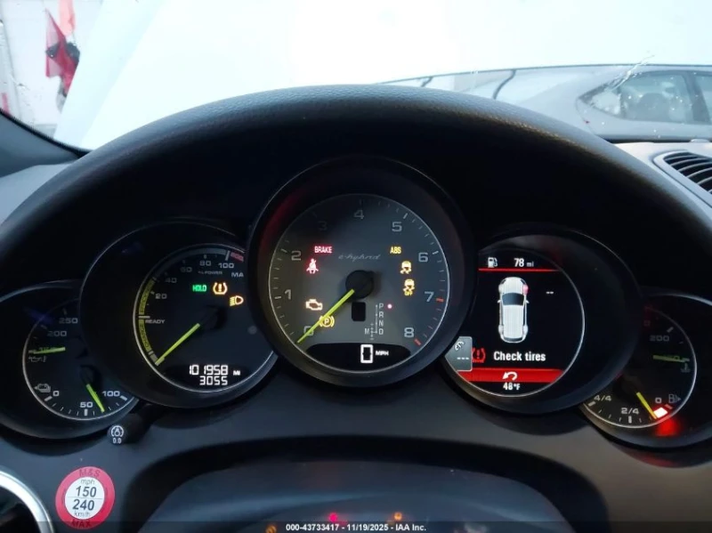 Porsche Cayenne 3l E-Hybrid S, снимка 7 - Автомобили и джипове - 53483714
