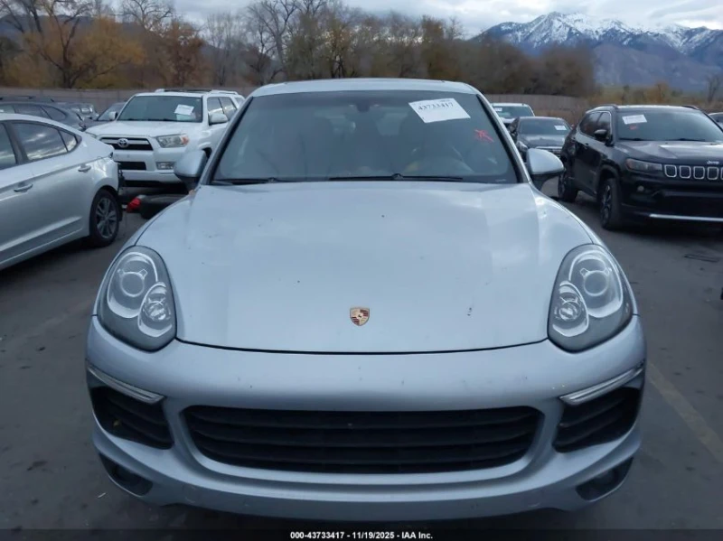 Porsche Cayenne 3l E-Hybrid S, снимка 12 - Автомобили и джипове - 53483714