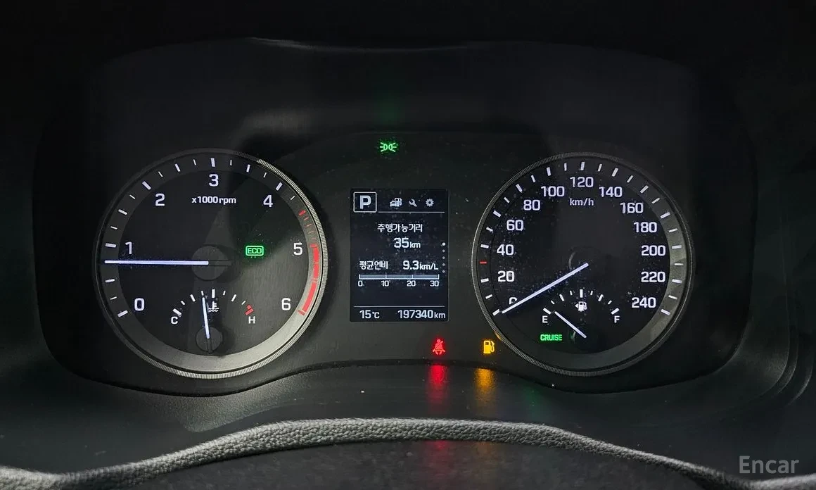 Hyundai Tucson Diesel 2.0 2WD Style Special - изображение 6