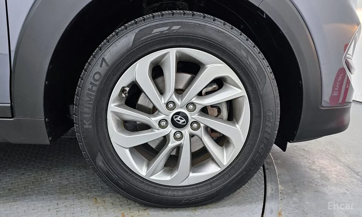 Hyundai Tucson Diesel 2.0 2WD Style Special - изображение 5