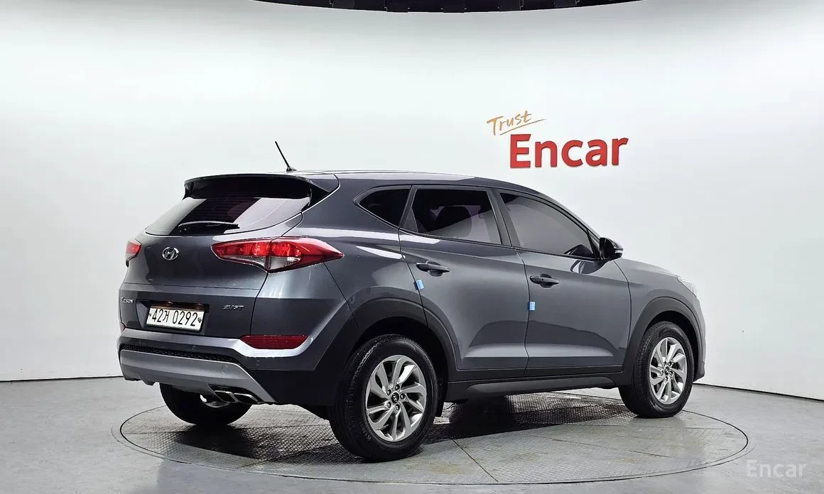 Hyundai Tucson Diesel 2.0 2WD Style Special - изображение 2