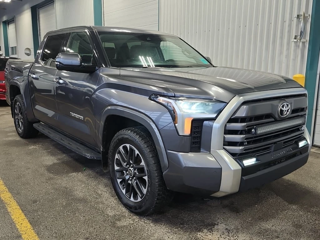 Toyota Tundra * LIMITED CREW CAB SHORT BED * CARFAX *  - изображение 2