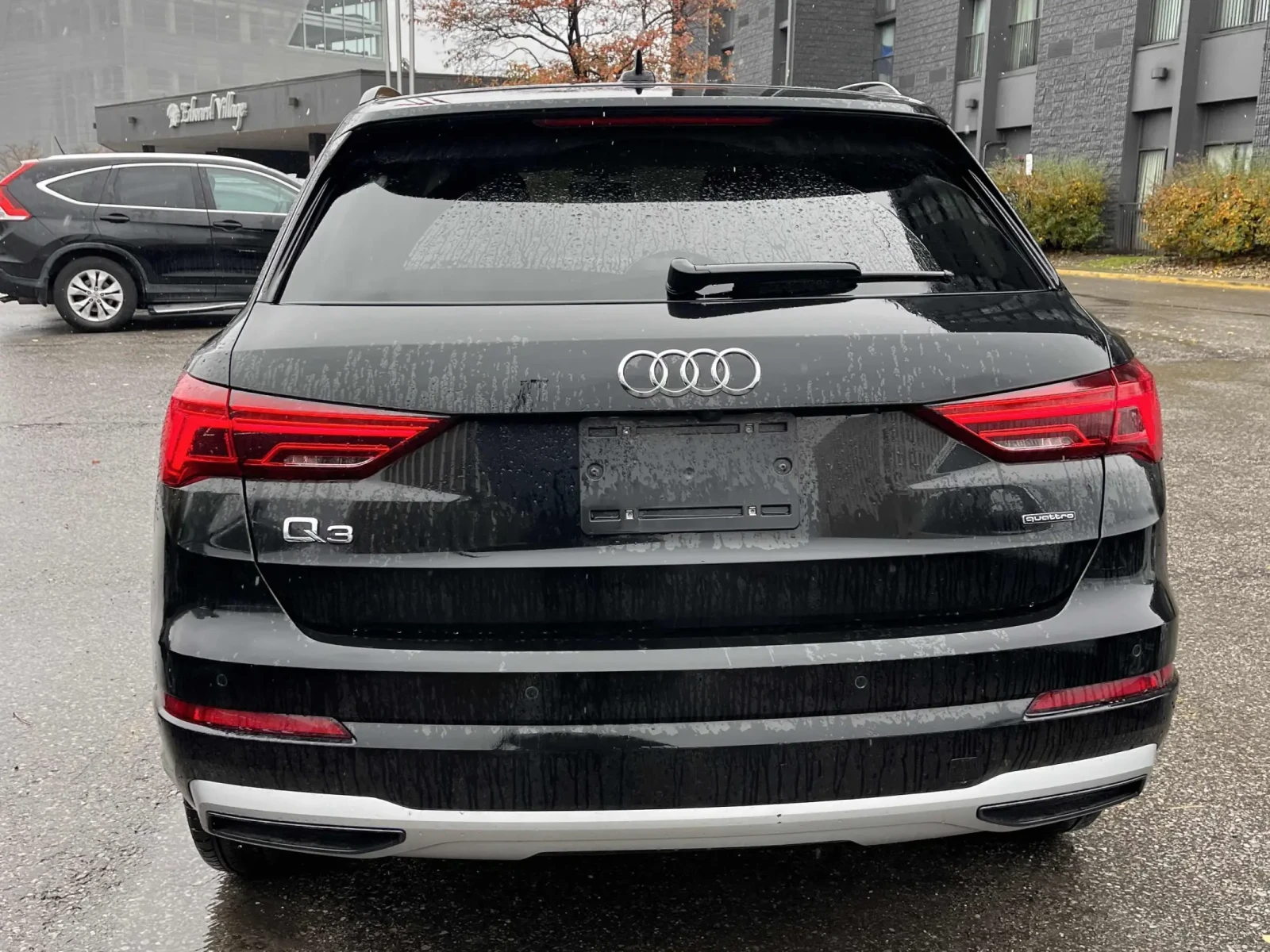 Audi Q3 * CARFAX *    | Mobile.bg   5