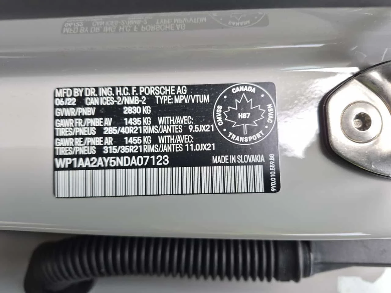 Porsche Cayenne PLATINUM EDITION  CARFAX, снимка 16 - Автомобили и джипове - 53897314