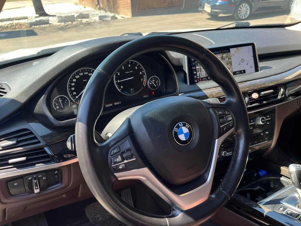 BMW X5 xDrive40e/HARMAN KARDON/ПАНОРАМА/360 CAM, снимка 11 - Автомобили и джипове - 54171389