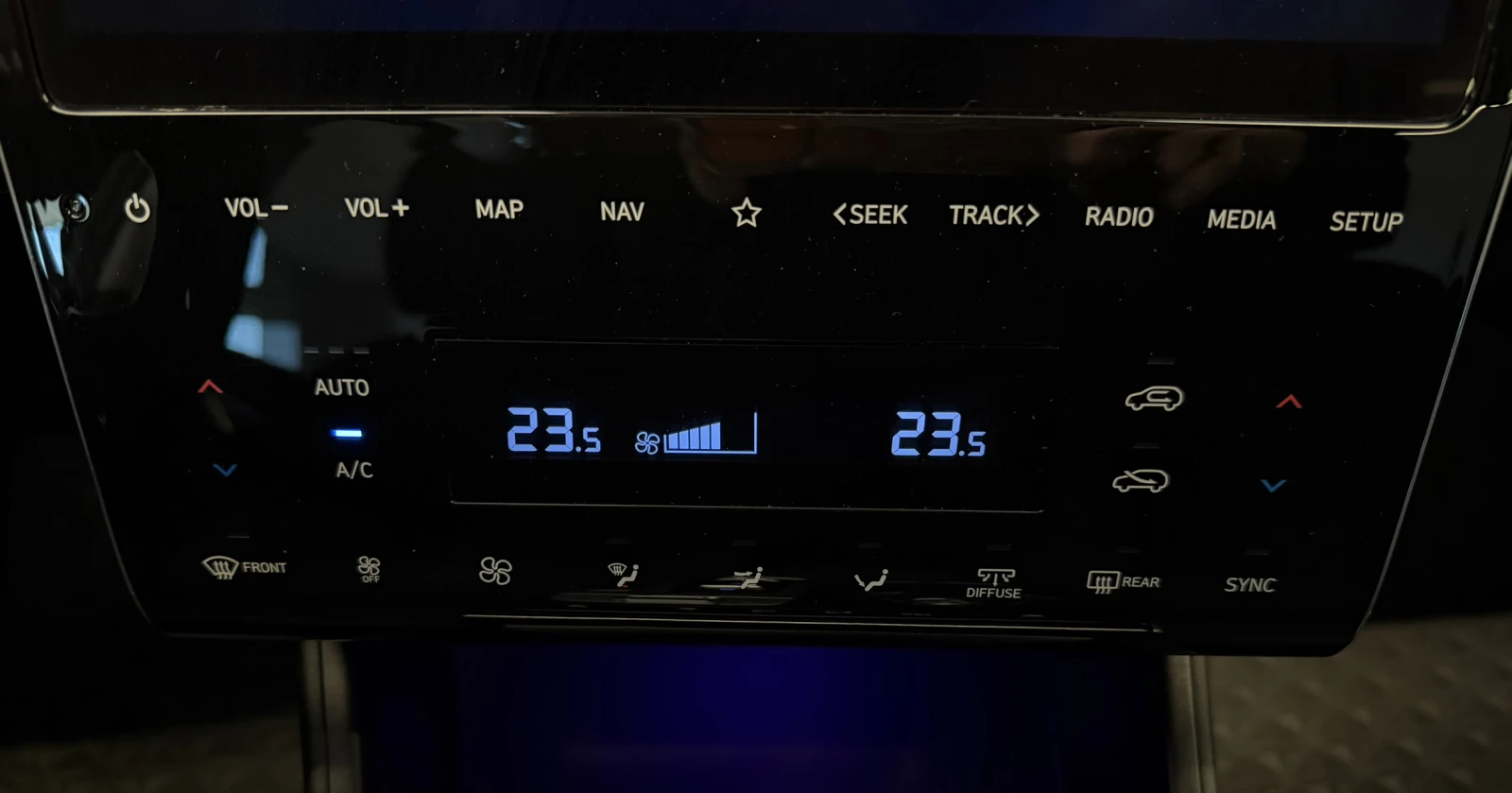 Hyundai Tucson EXCLUSIVE AWD, снимка 14 - Автомобили и джипове - 54243201