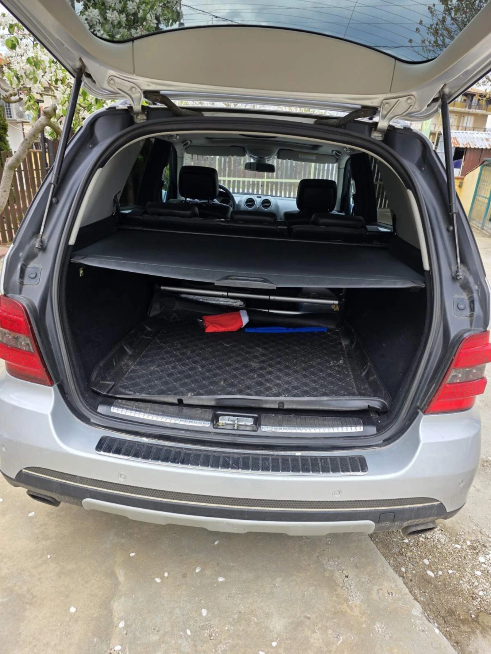 Mercedes-Benz ML 320 320cdi, снимка 5 - Автомобили и джипове - 54511476