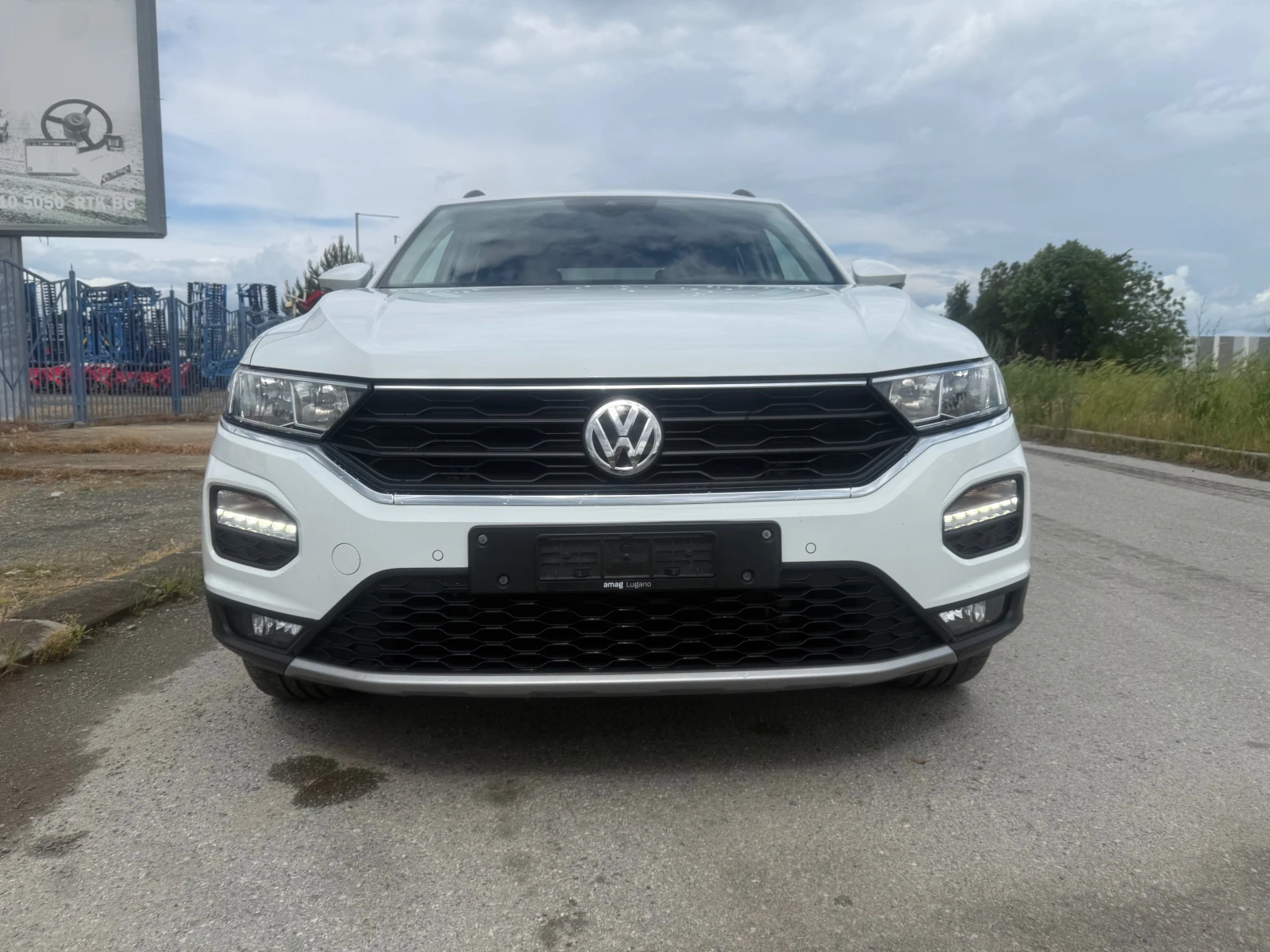 VW T-Roc 4x4 AUT. NAVI DIGITAL ШВЕЙЦАРИЯ, снимка 5 - Автомобили и джипове - 54648008