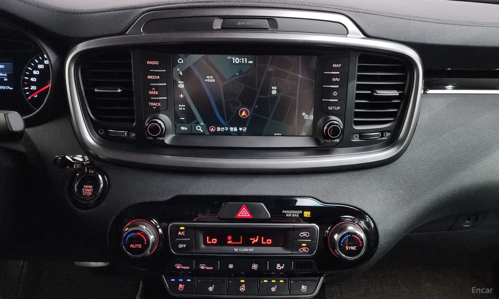 Kia Sorento, снимка 12 - Автомобили и джипове - 55219256