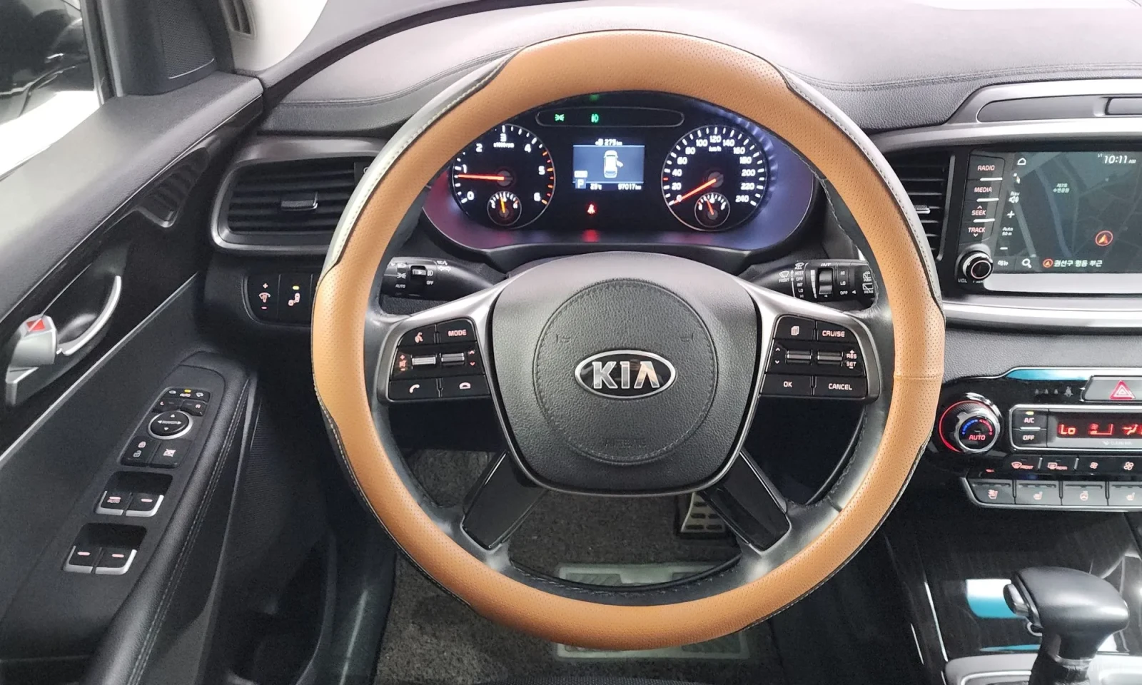 Kia Sorento, снимка 13 - Автомобили и джипове - 55219256