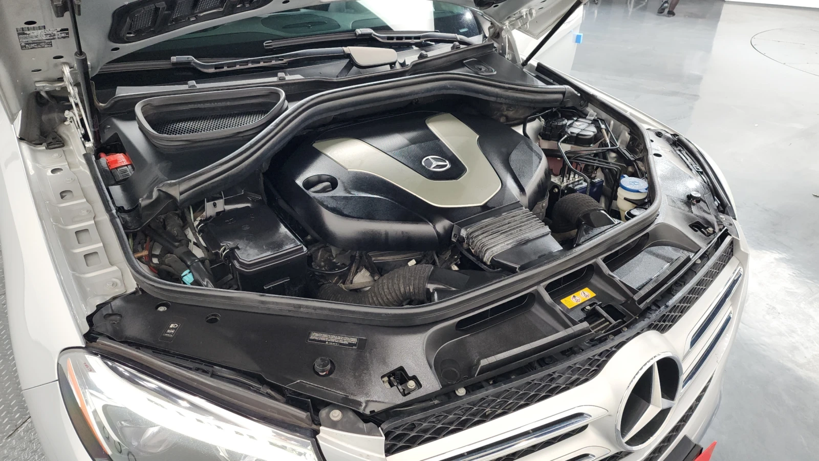 Mercedes-Benz GLE 350 ЕЛ. БАГАЖНИК* BLIND SPOT* ЛЮК* КРАЙНА ЦЕНА, снимка 6 - Автомобили и джипове - 55378676