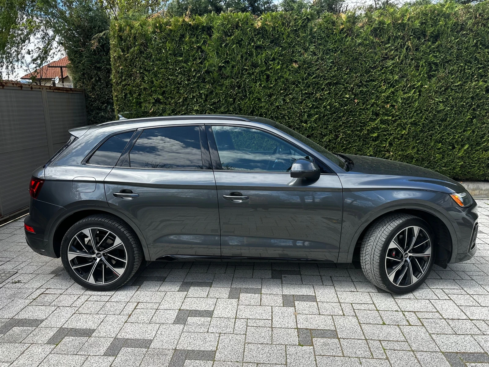 Audi SQ5 Audi SQ5 3.0 TFSI quattro S line Black Optics 21 , снимка 4 - Автомобили и джипове - 55544463