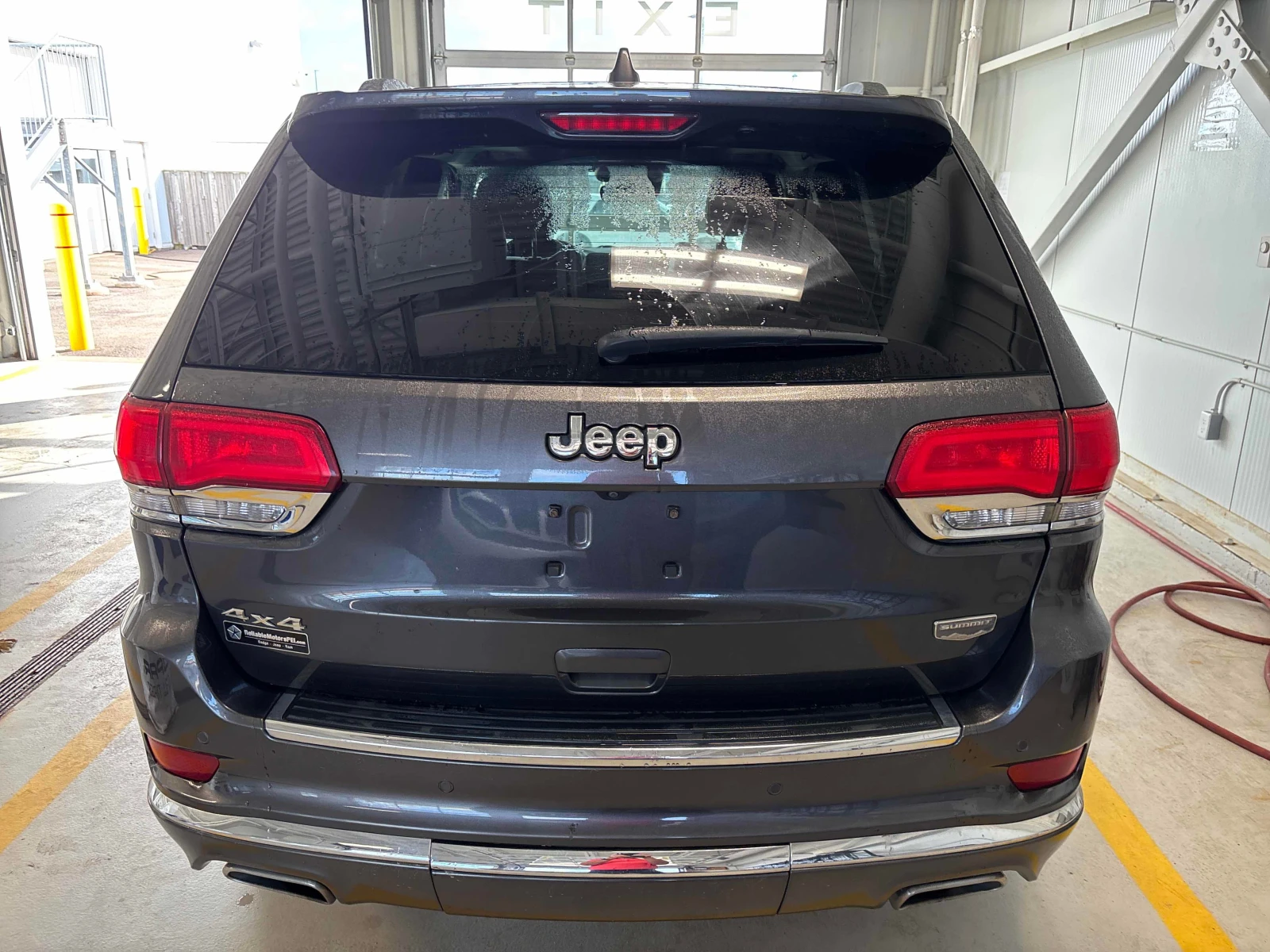 Jeep Grand cherokee * Summit * АВТОКРЕДИТ БЕЗ ПЪРВОНАЧАЛНА ВНОСКА* , снимка 4 - Автомобили и джипове - 56093307