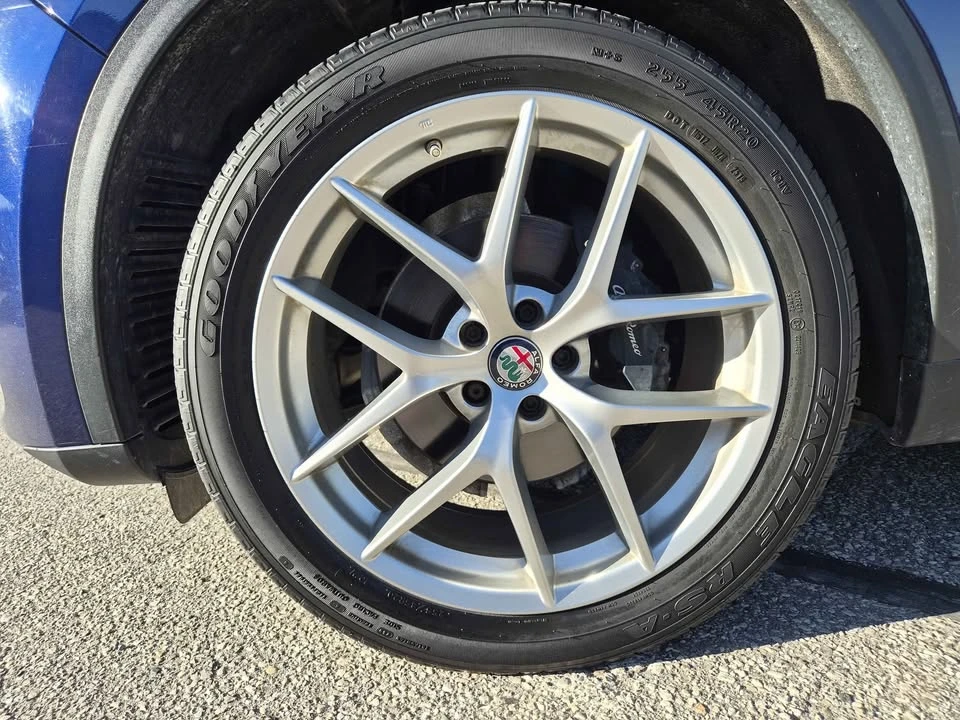 Alfa Romeo Stelvio Harman Kardon, ЦЕНА до БГ, снимка 4 - Автомобили и джипове - 56154293