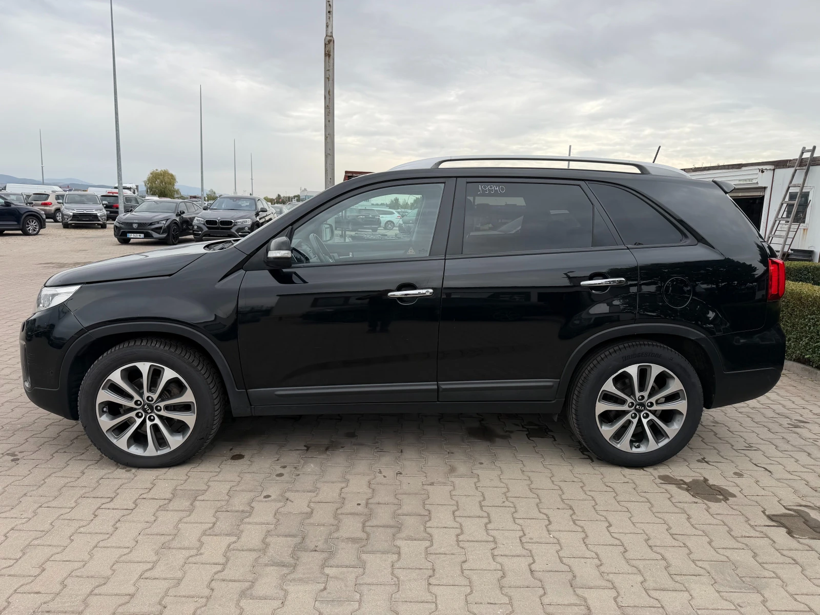 Kia Sorento 2.2CRDI 4WD AVTOMAT/PANORAMA/NAVI/KAMERA/KOJA , снимка 9 - Автомобили и джипове - 56223314