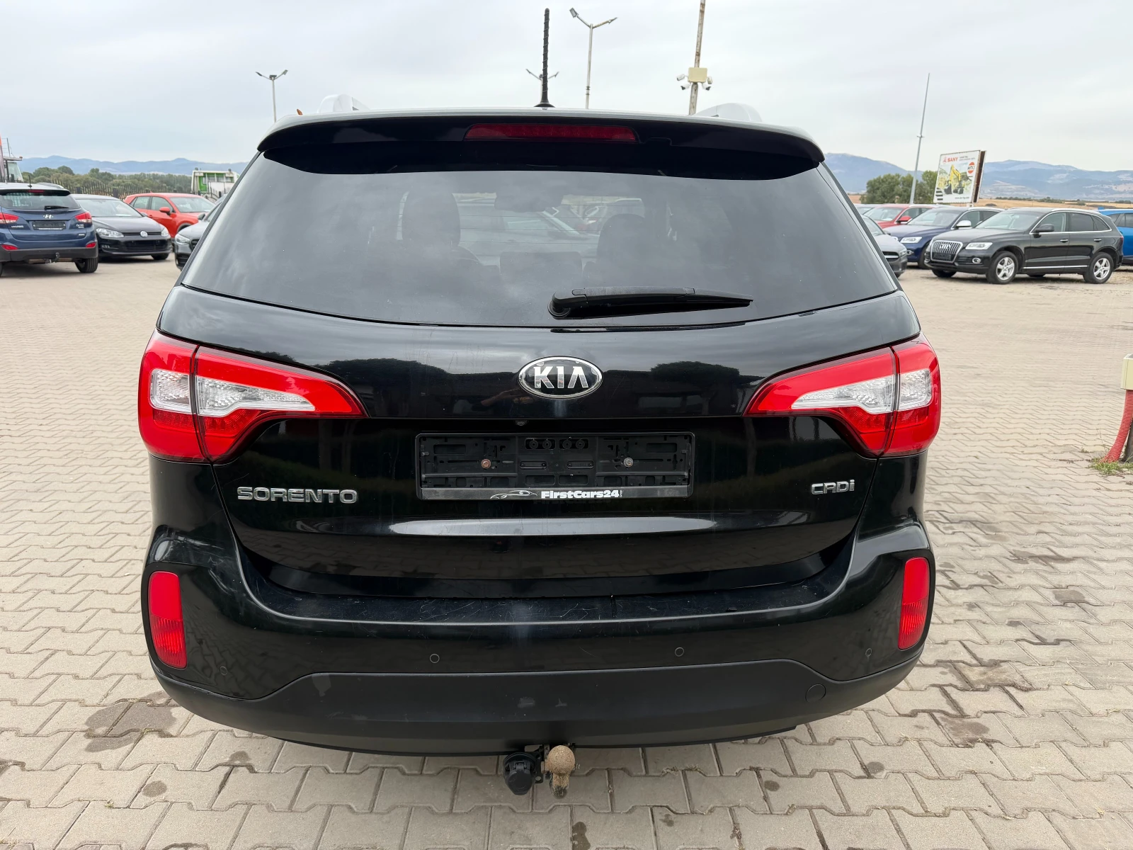 Kia Sorento 2.2CRDI 4WD AVTOMAT/PANORAMA/NAVI/KAMERA/KOJA , снимка 7 - Автомобили и джипове - 56223314