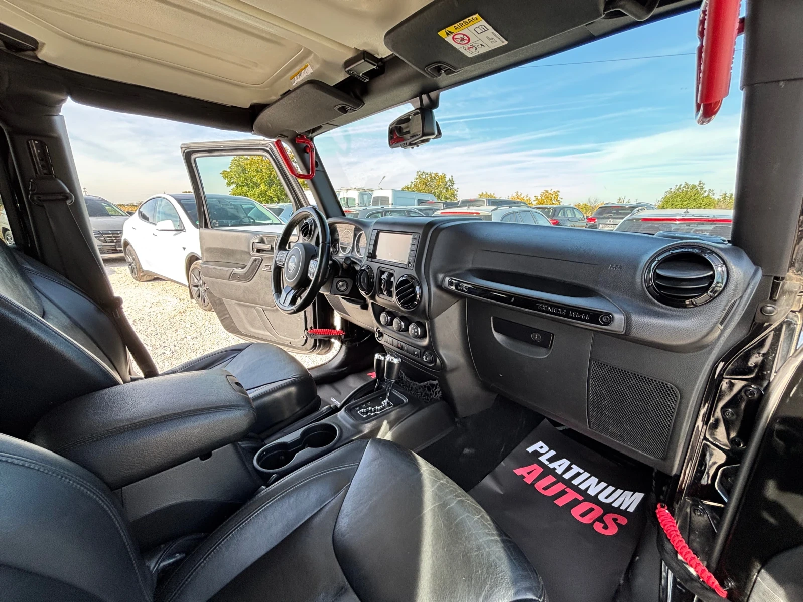 Jeep Wrangler ПОДГРЕВ/NAVI/ОБСЛУЖЕН, снимка 10 - Автомобили и джипове - 56412665