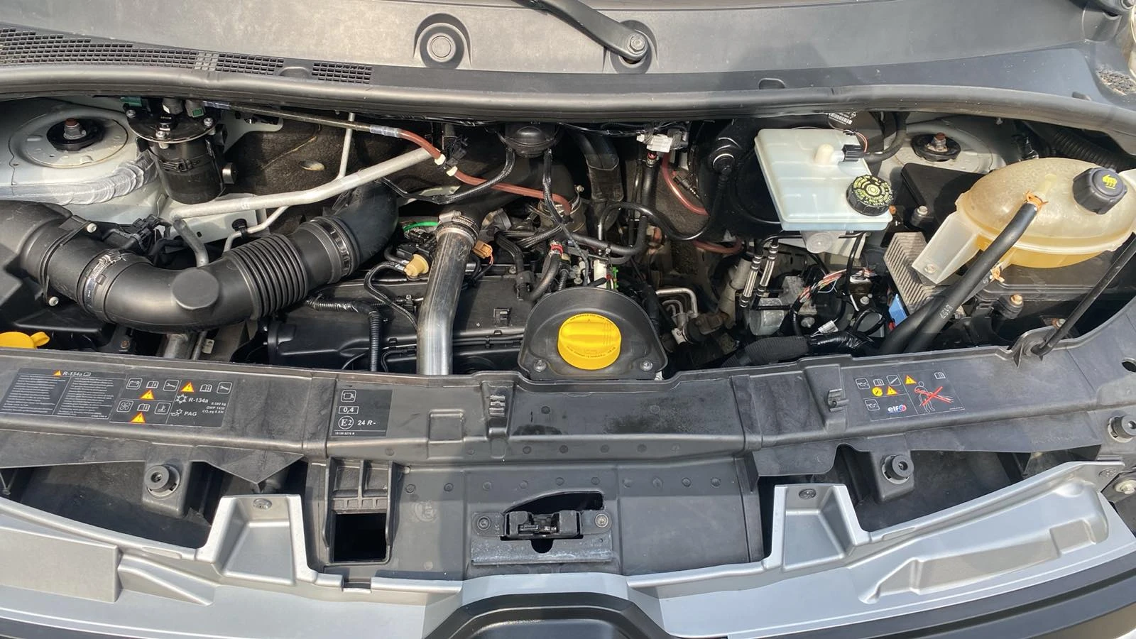 Renault Master, снимка 12 - Бусове и автобуси - 54511756