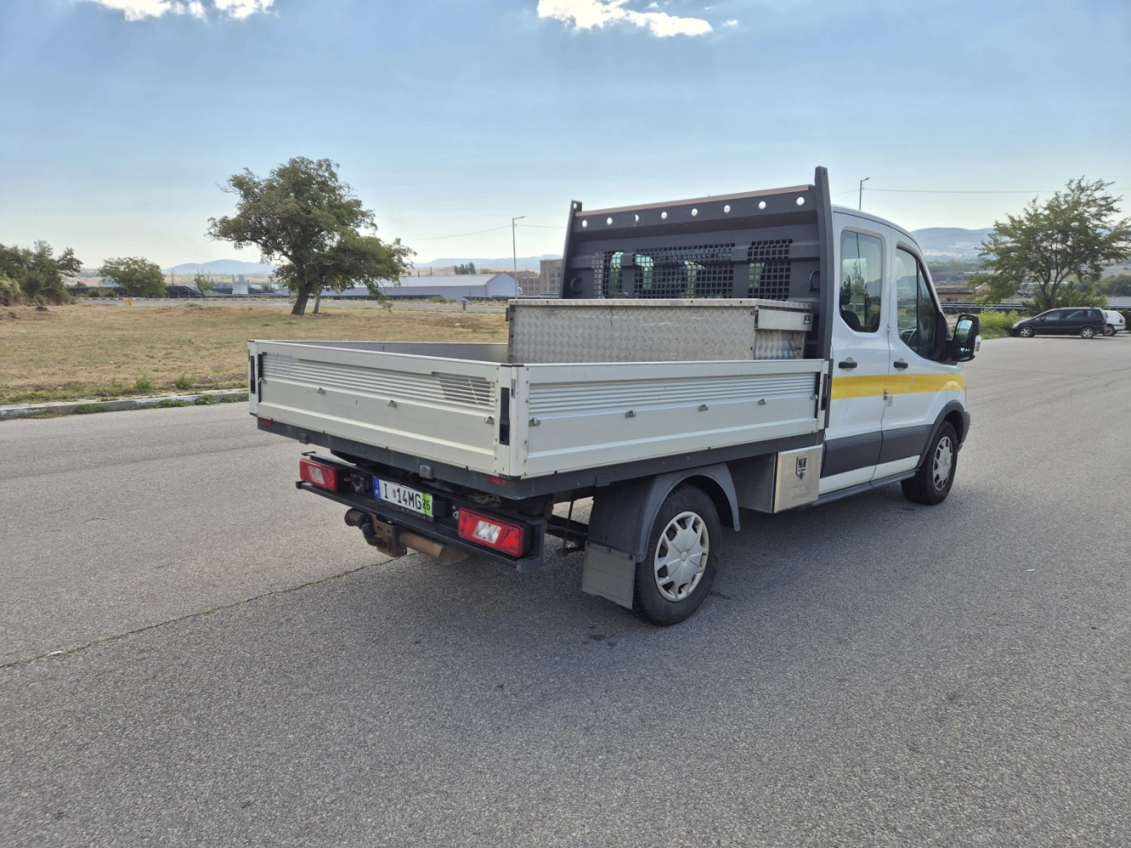 Ford Transit 2.0 TDCi L2H1 DK 350 Trend (Euro 6), снимка 7 - Бусове и автобуси - 56124622