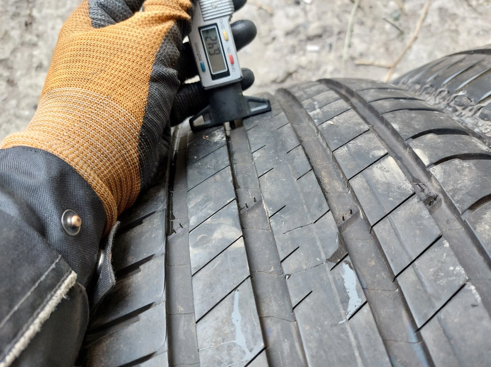 ���� 235/50R19 | Mobile.bg � ����������� 4