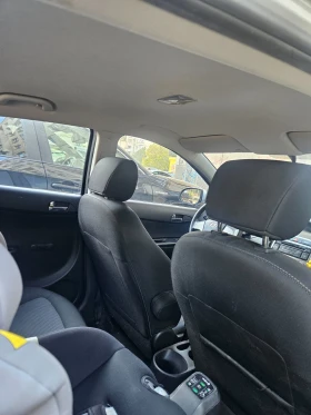 Hyundai I20, снимка 12