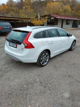 Обява за продажба на Volvo V60 Haskey Edition 4x4 -240 PS -Швейцария ~17 999 лв. - изображение 7