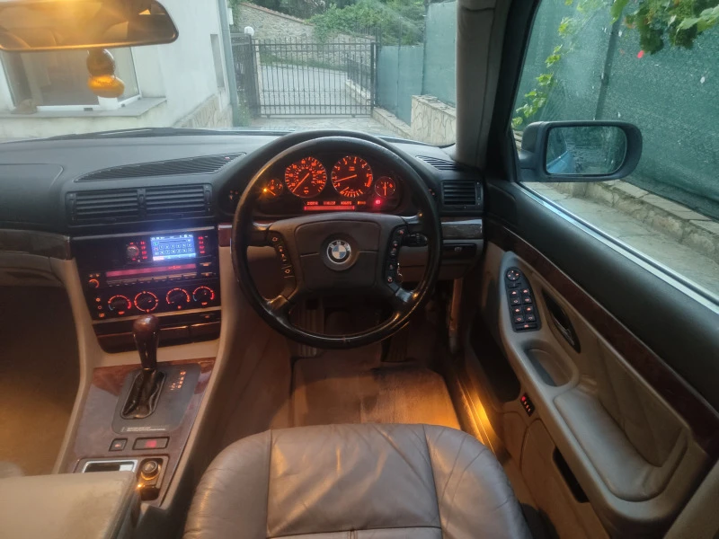 BMW 728 E38, снимка 13 - Автомобили и джипове - 46140718