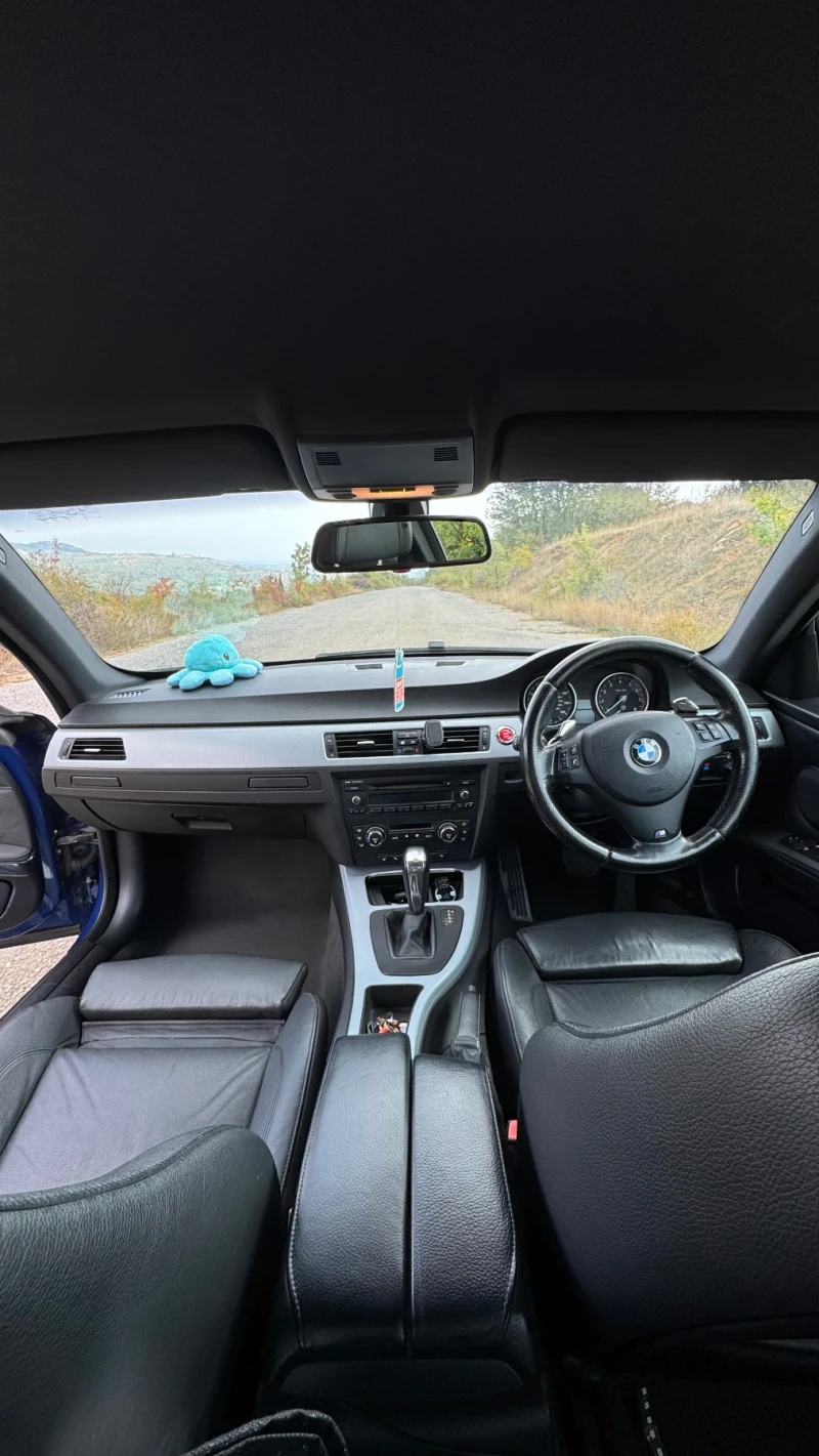 BMW 325 M sport, снимка 8 - Автомобили и джипове - 47470759