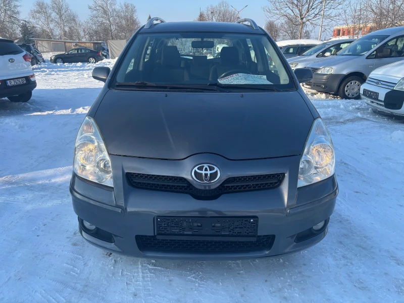 Toyota Corolla verso 2008+ ФЕЙС+ 2.2+ 136кс+ 6ск, снимка 2 - Автомобили и джипове - 49210787