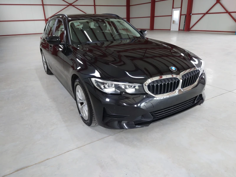 BMW 316 Touring M.Hibrid EV, снимка 2 - Автомобили и джипове - 50195049