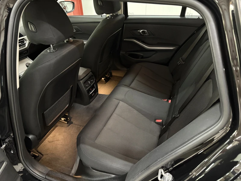 BMW 316 Touring M.Hibrid EV, снимка 9 - Автомобили и джипове - 50195049