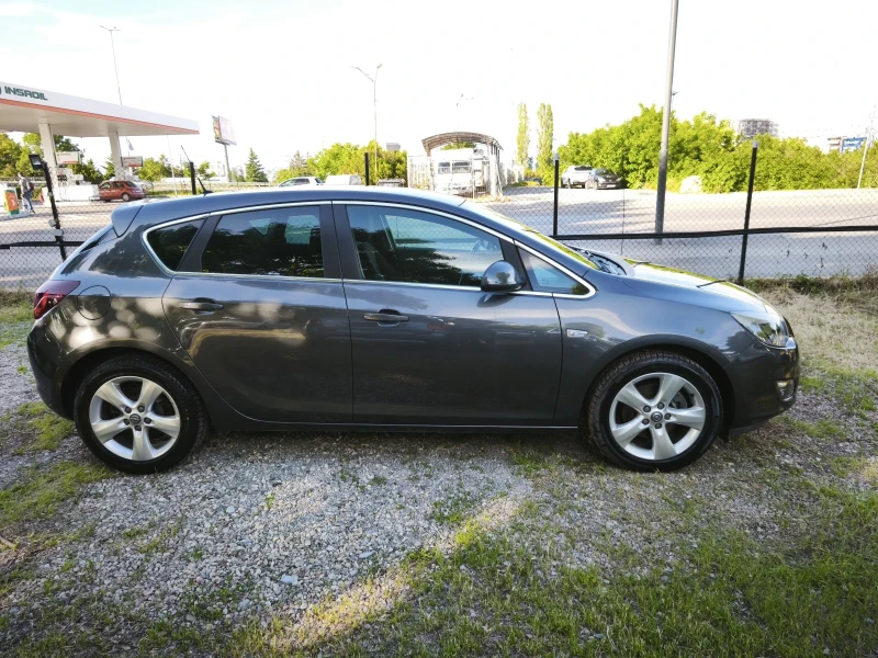 Opel Astra 1.6 i-TURBO-180k.c., снимка 5 - Автомобили и джипове - 50404544
