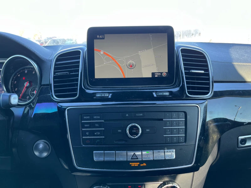 Mercedes-Benz GLS 450 Очакван внос ! GLS 450 4Matic AMG Pack, снимка 8 - Автомобили и джипове - 52036605