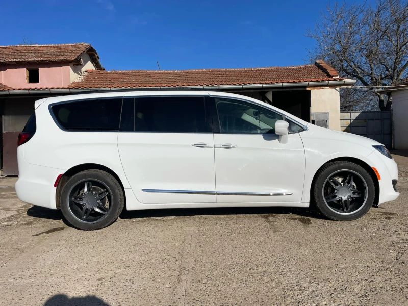 Chrysler Pacifica 3, 6L Pentastar , снимка 4 - Автомобили и джипове - 52214478