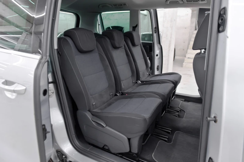 VW Sharan 2.0TDI STYLE PANORAMA, снимка 13 - Автомобили и джипове - 52285953