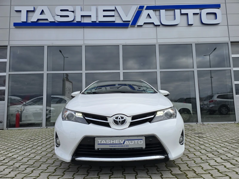 Toyota Auris 1.4 D-4D!!КАМЕРА!!, снимка 3 - Автомобили и джипове - 52728567