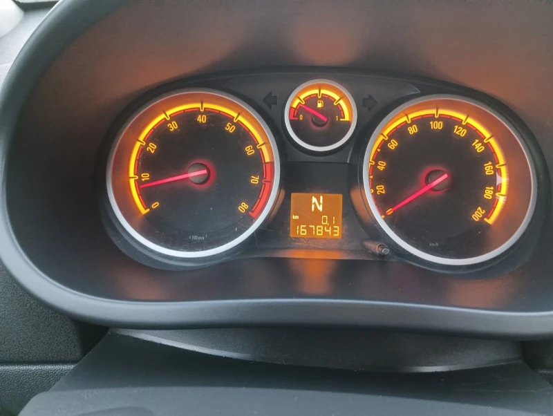 Opel Corsa 1.2i, снимка 11 - Автомобили и джипове - 52796847