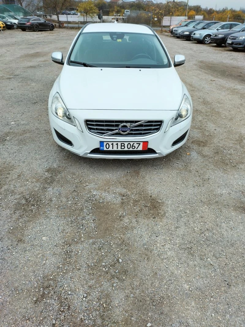 Volvo V60 Haskey Edition 4x4 -240 PS -Швейцария - изображение 9