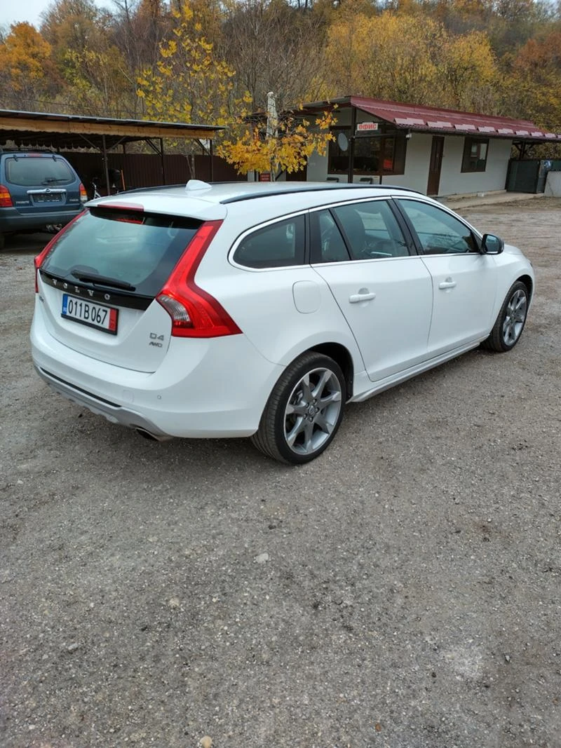 Volvo V60 Haskey Edition 4x4 -240 PS -Швейцария - изображение 8