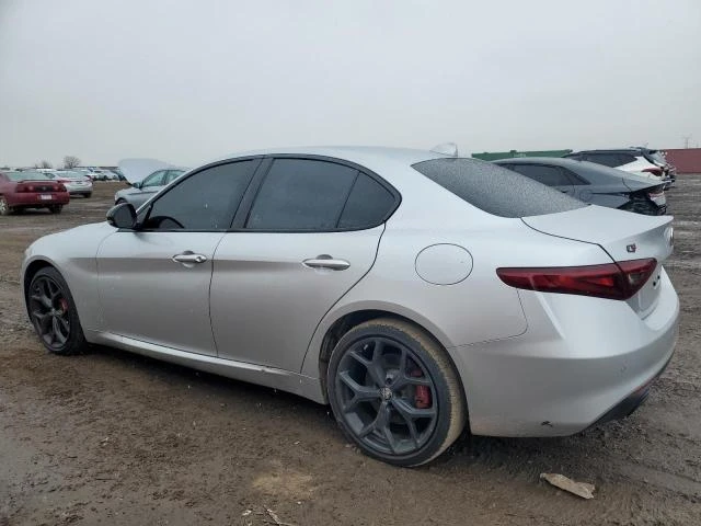 Alfa Romeo Giulia 2.0T * ЛИЗИНГ*  - изображение 4