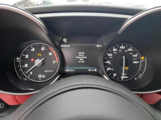 Alfa Romeo Giulia 2.0T * ЛИЗИНГ*  - изображение 10