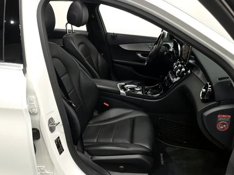 Mercedes-Benz C 220 4Matic Estate, снимка 11 - Автомобили и джипове - 54882172