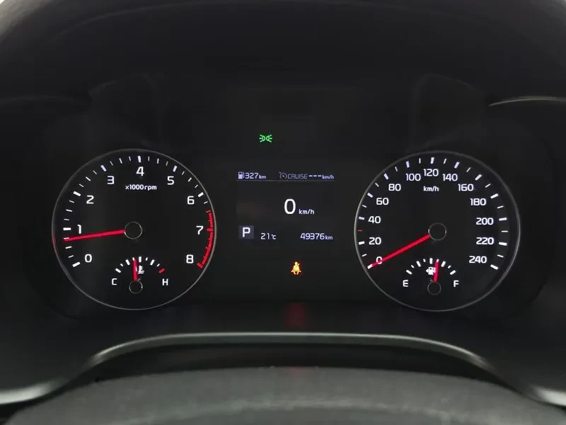 Kia K3 Trendy, снимка 8 - Автомобили и джипове - 55895870