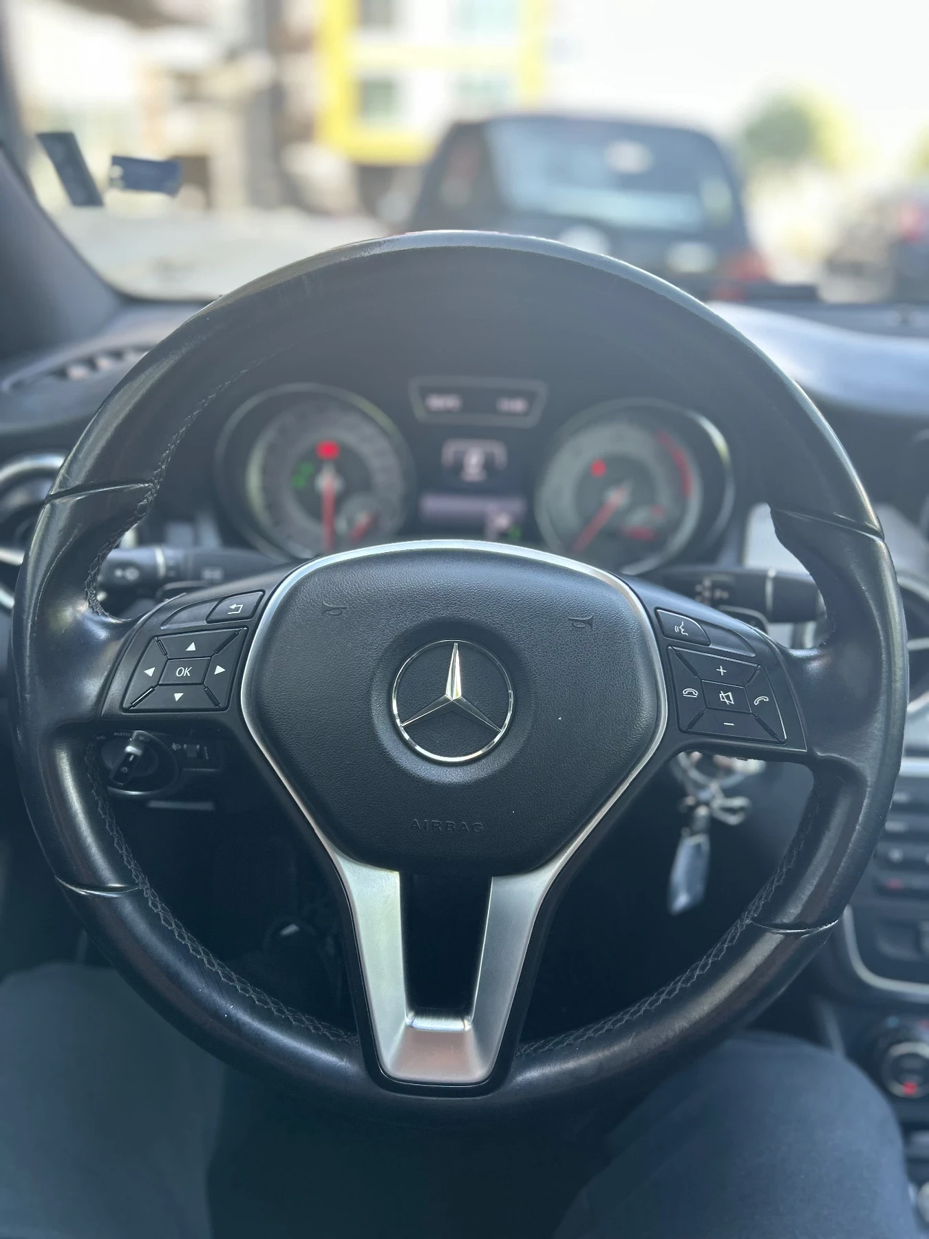Mercedes-Benz CLA 220  - изображение 3